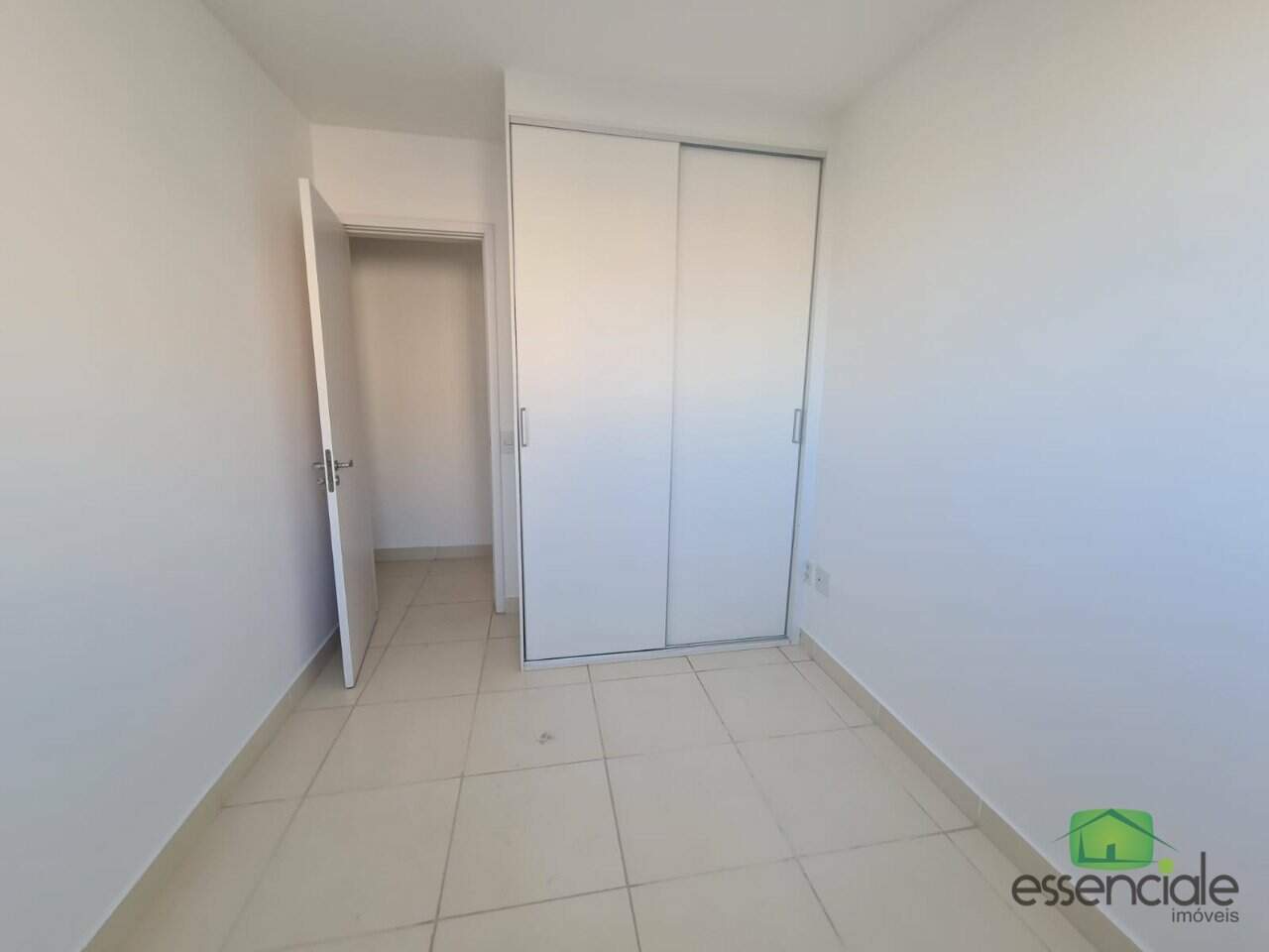 Apartamento à venda com 2 quartos, 59m² - Foto 23