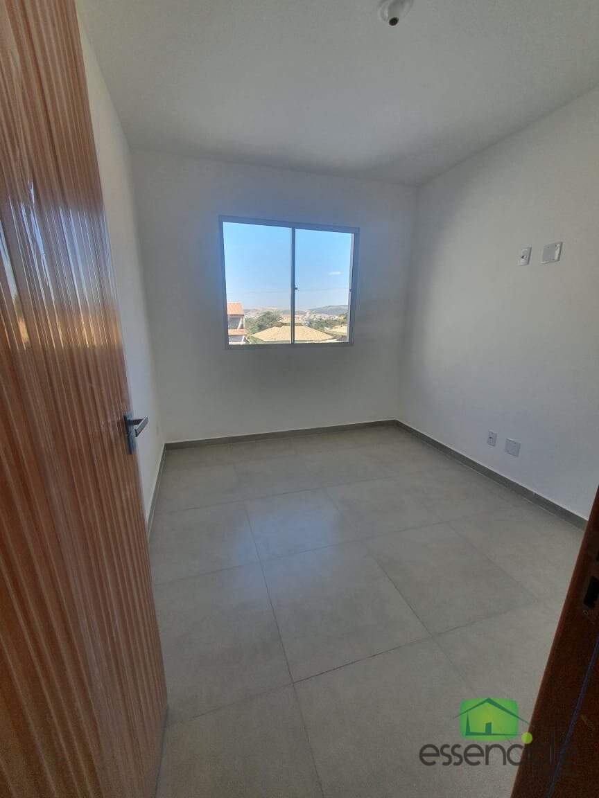 Apartamento à venda com 2 quartos, 47m² - Foto 4