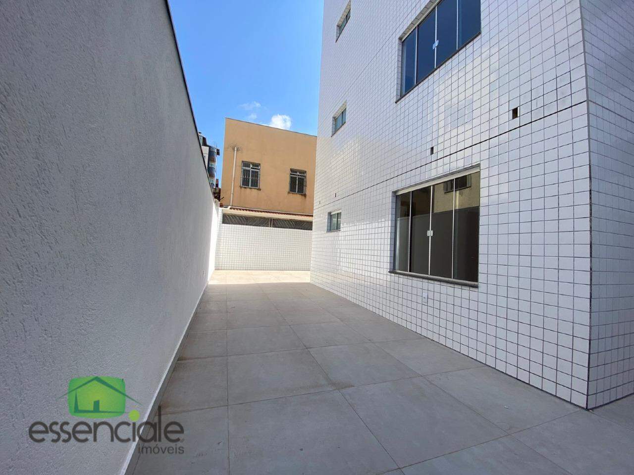 Apartamento à venda com 3 quartos, 179m² - Foto 3