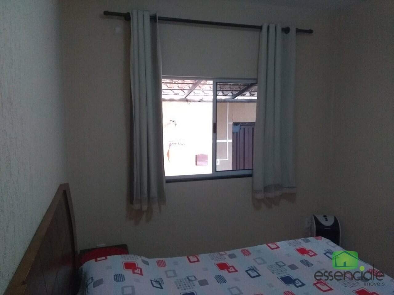 Casa à venda com 3 quartos, 200m² - Foto 9