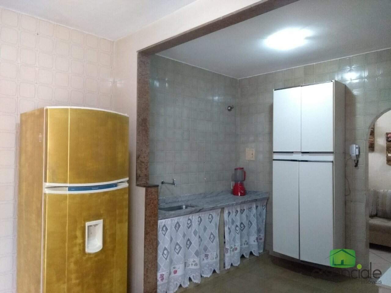 Casa à venda com 3 quartos, 200m² - Foto 16