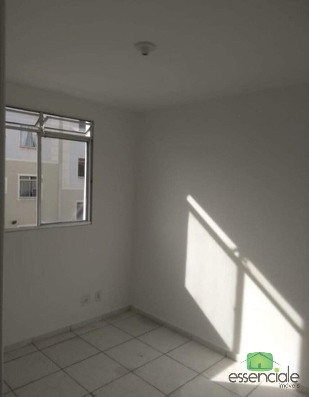 Apartamento à venda com 2 quartos, 45m² - Foto 3