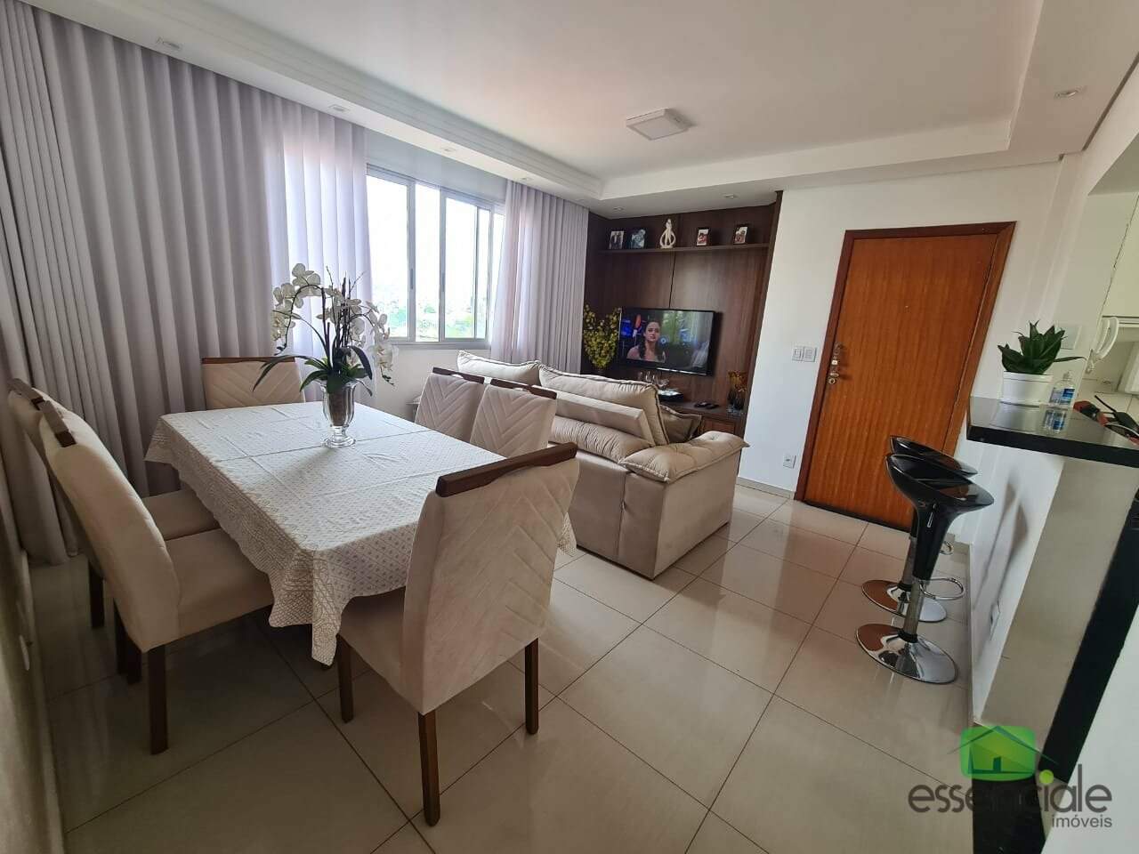 Apartamento à venda com 3 quartos, 92m² - Foto 6