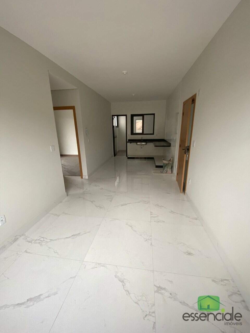 Apartamento à venda com 2 quartos, 60m² - Foto 3