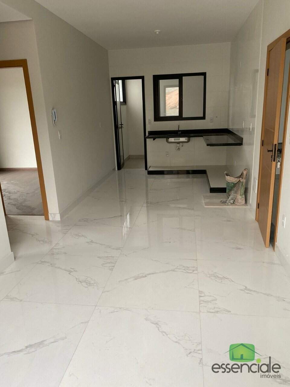 Apartamento à venda com 2 quartos, 60m² - Foto 10