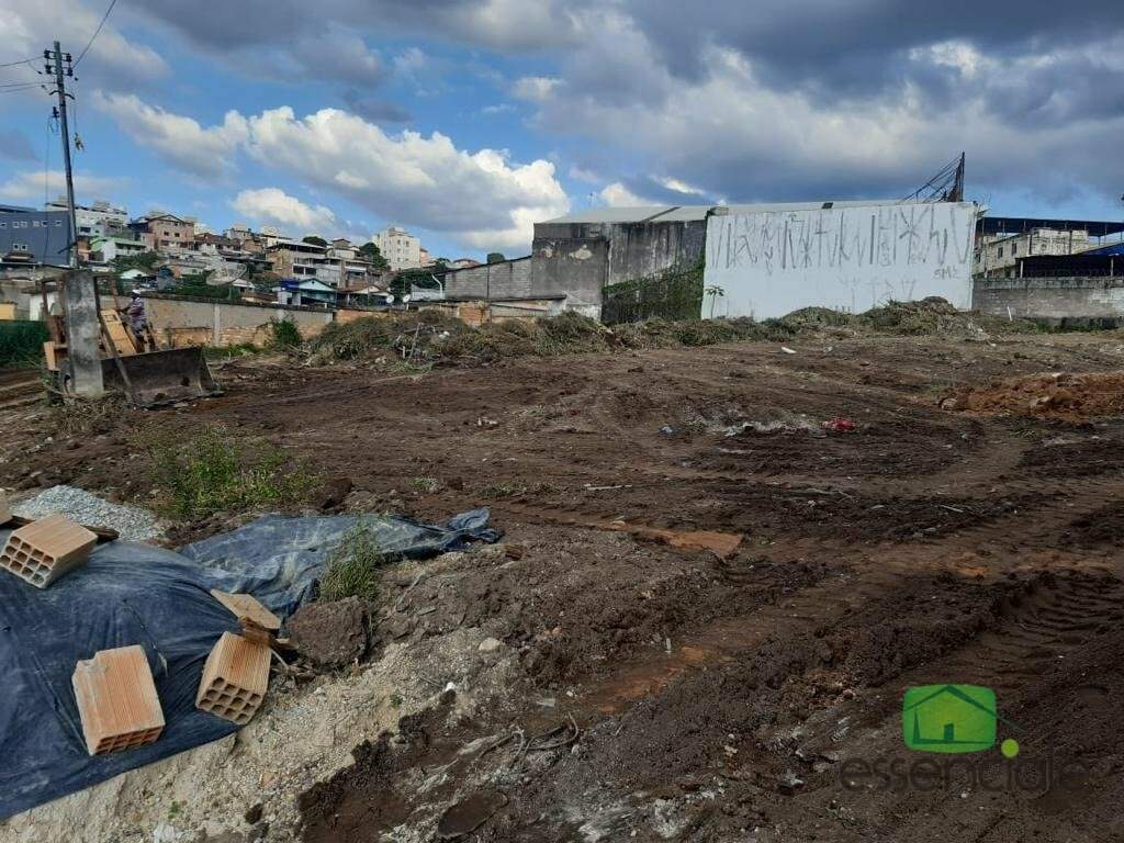 Terreno à venda, 2700m² - Foto 3