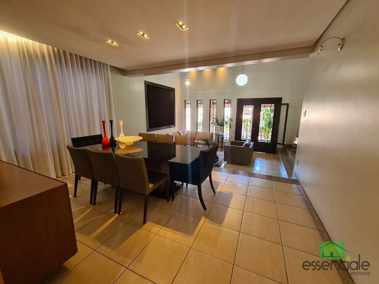 Casa à venda com 3 quartos, 371m² - Foto 12