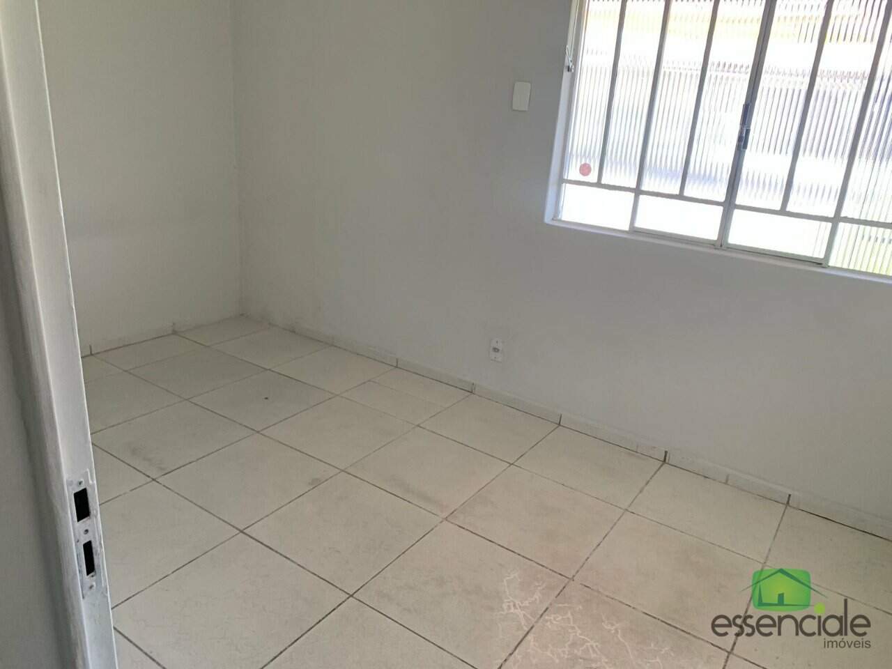 Casa à venda com 3 quartos, 460m² - Foto 9