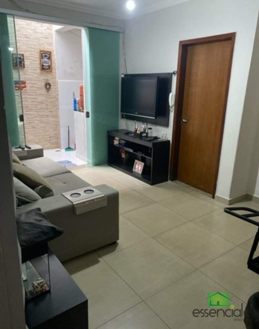 Apartamento à venda com 3 quartos, 68m² - Foto 2