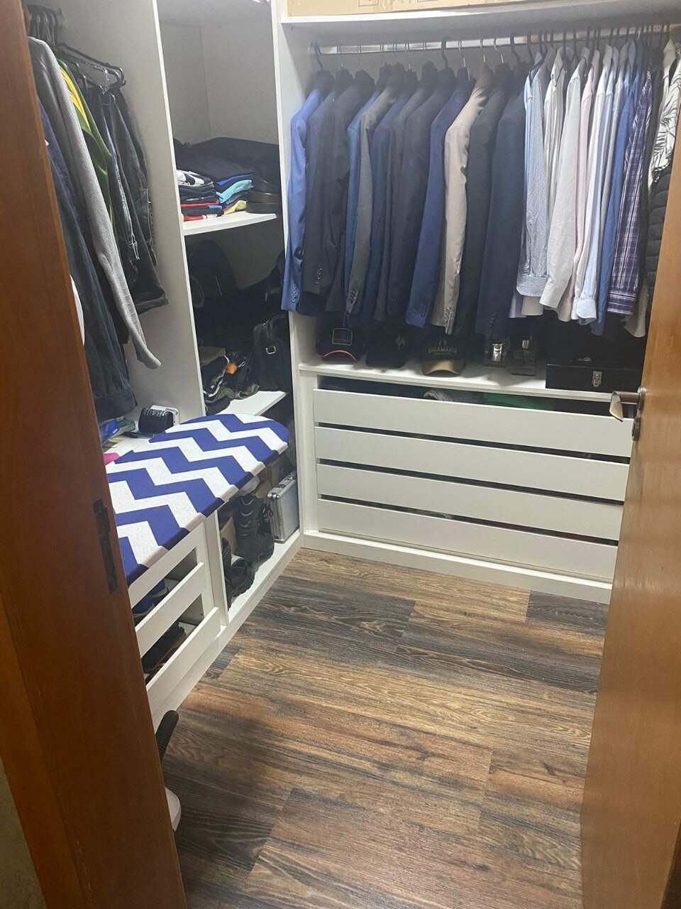 Casa de Condomínio à venda com 3 quartos, 300m² - Foto 18