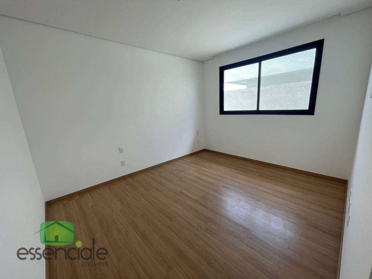 Casa de Condomínio à venda com 4 quartos, 184m² - Foto 15