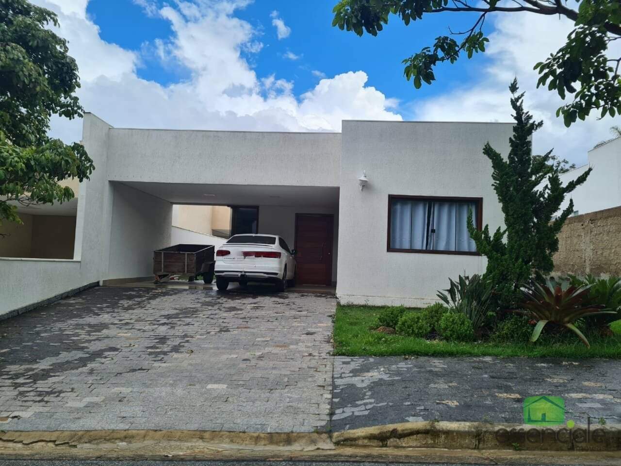 Casa à venda com 3 quartos, 360m² - Foto 7