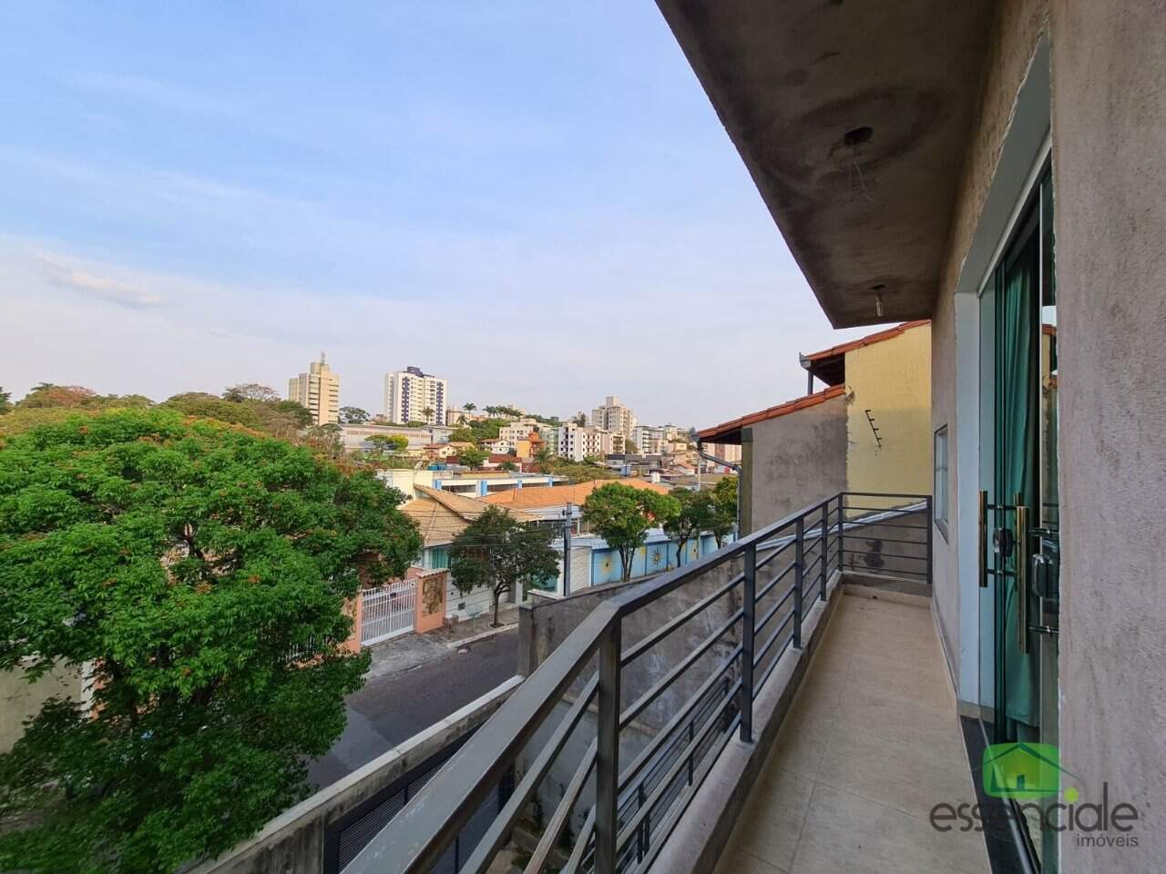 Casa à venda com 4 quartos, 360m² - Foto 10