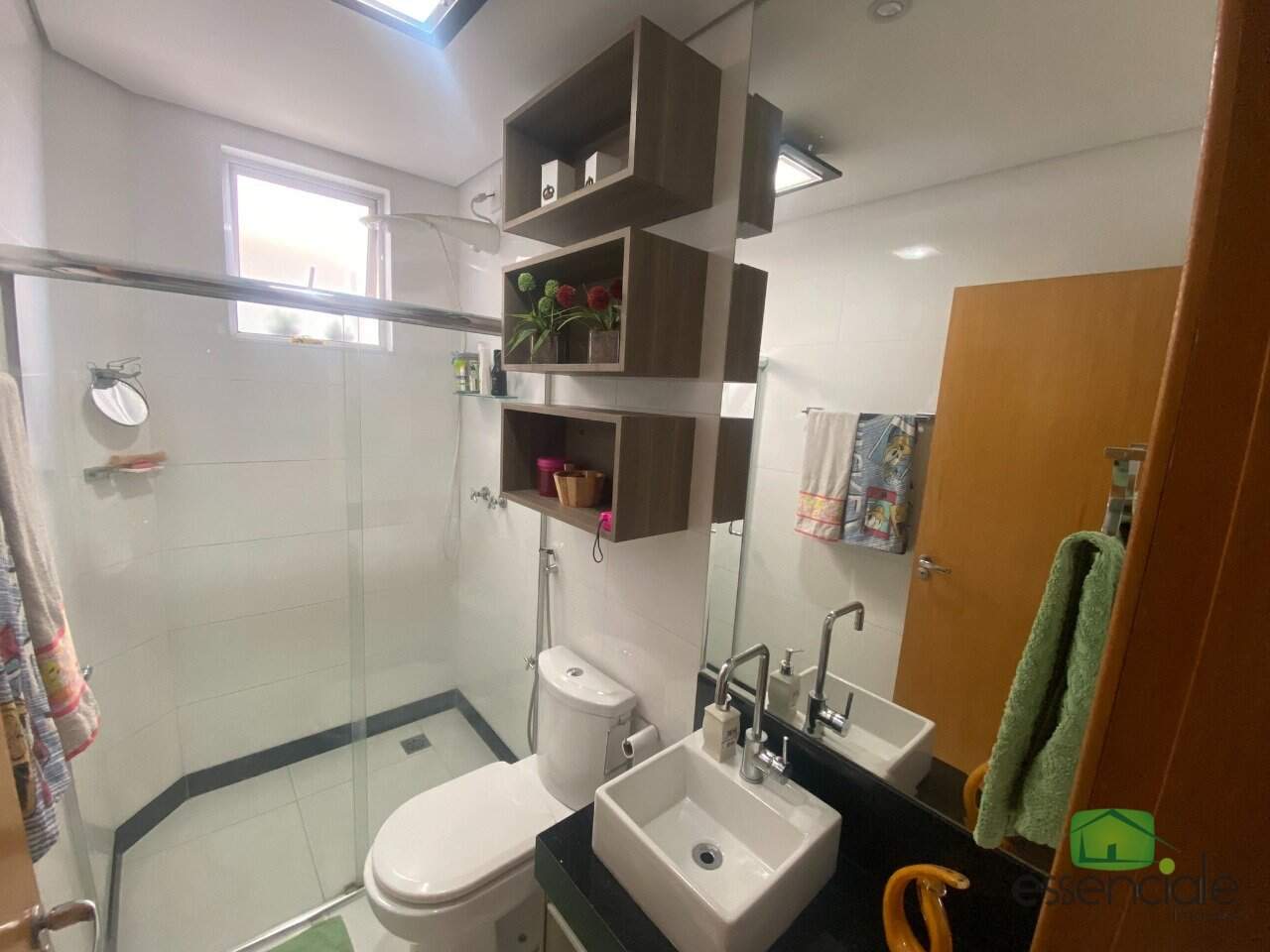 Apartamento à venda com 3 quartos, 210m² - Foto 6