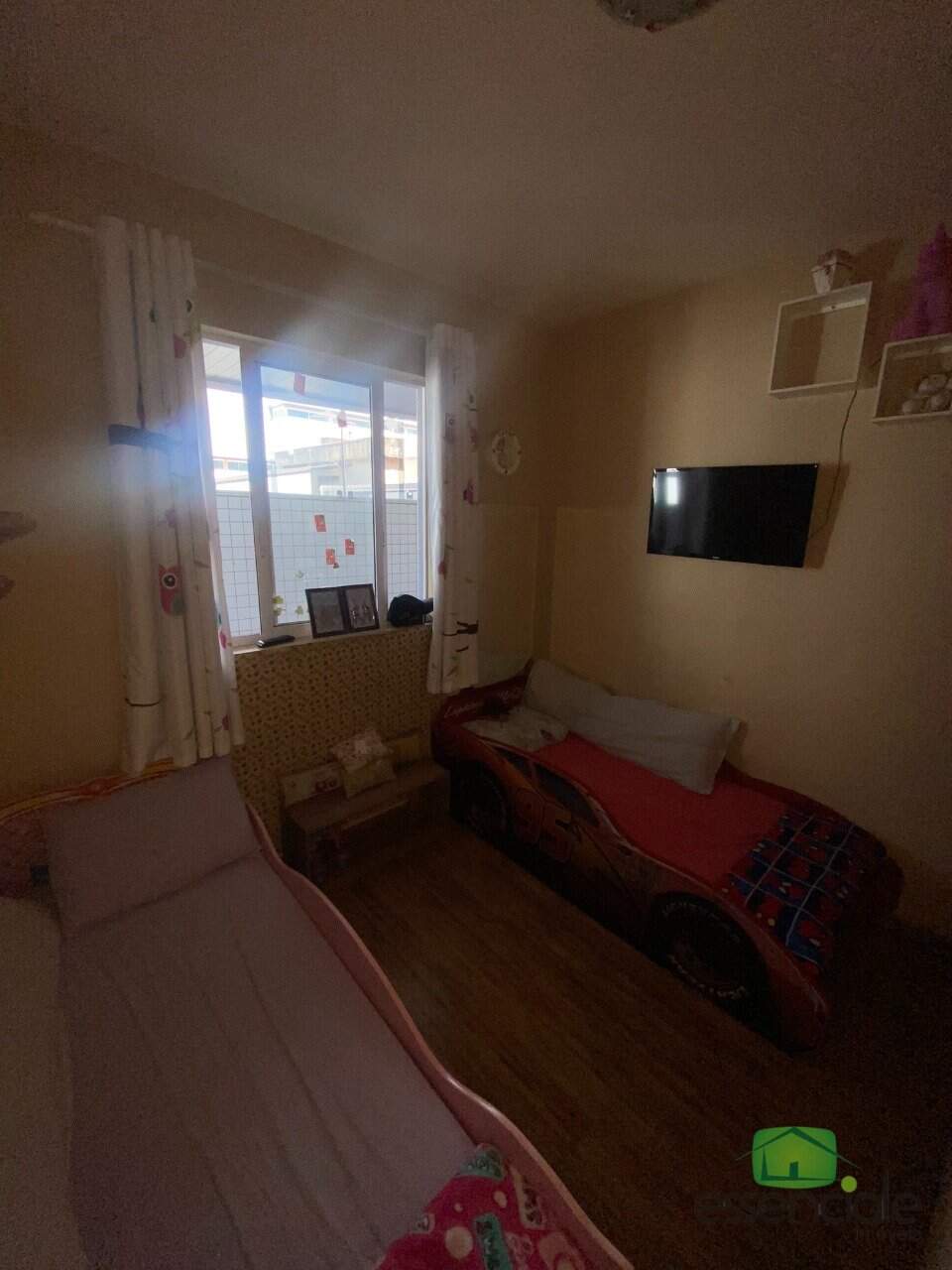 Apartamento à venda com 3 quartos, 210m² - Foto 9