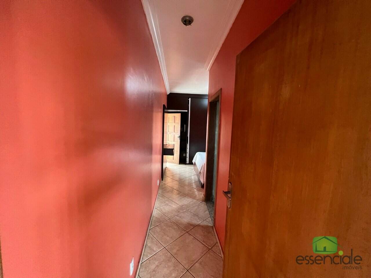 Casa à venda com 4 quartos, 360m² - Foto 18