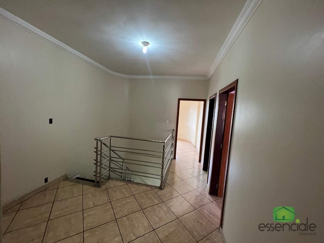 Casa à venda com 4 quartos, 360m² - Foto 24