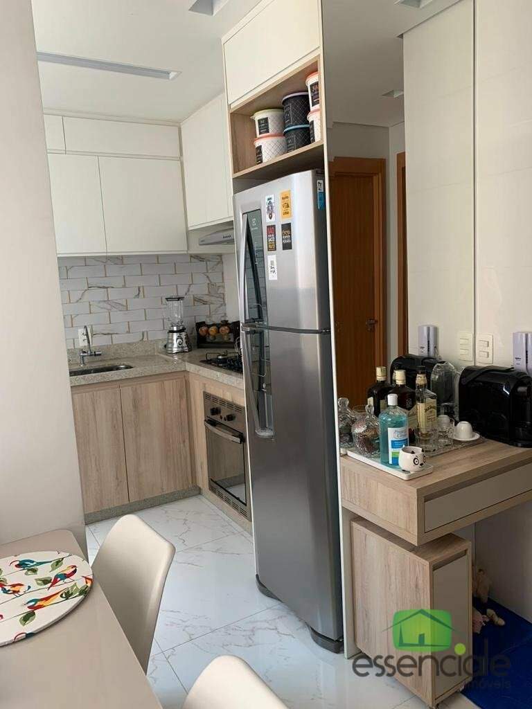 Apartamento à venda com 2 quartos, 48m² - Foto 12