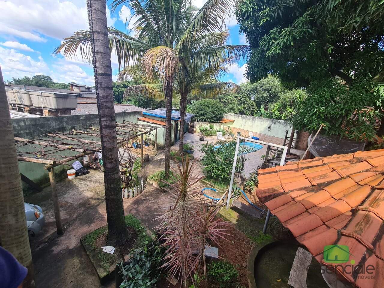 Casa à venda com 4 quartos, 300m² - Foto 6