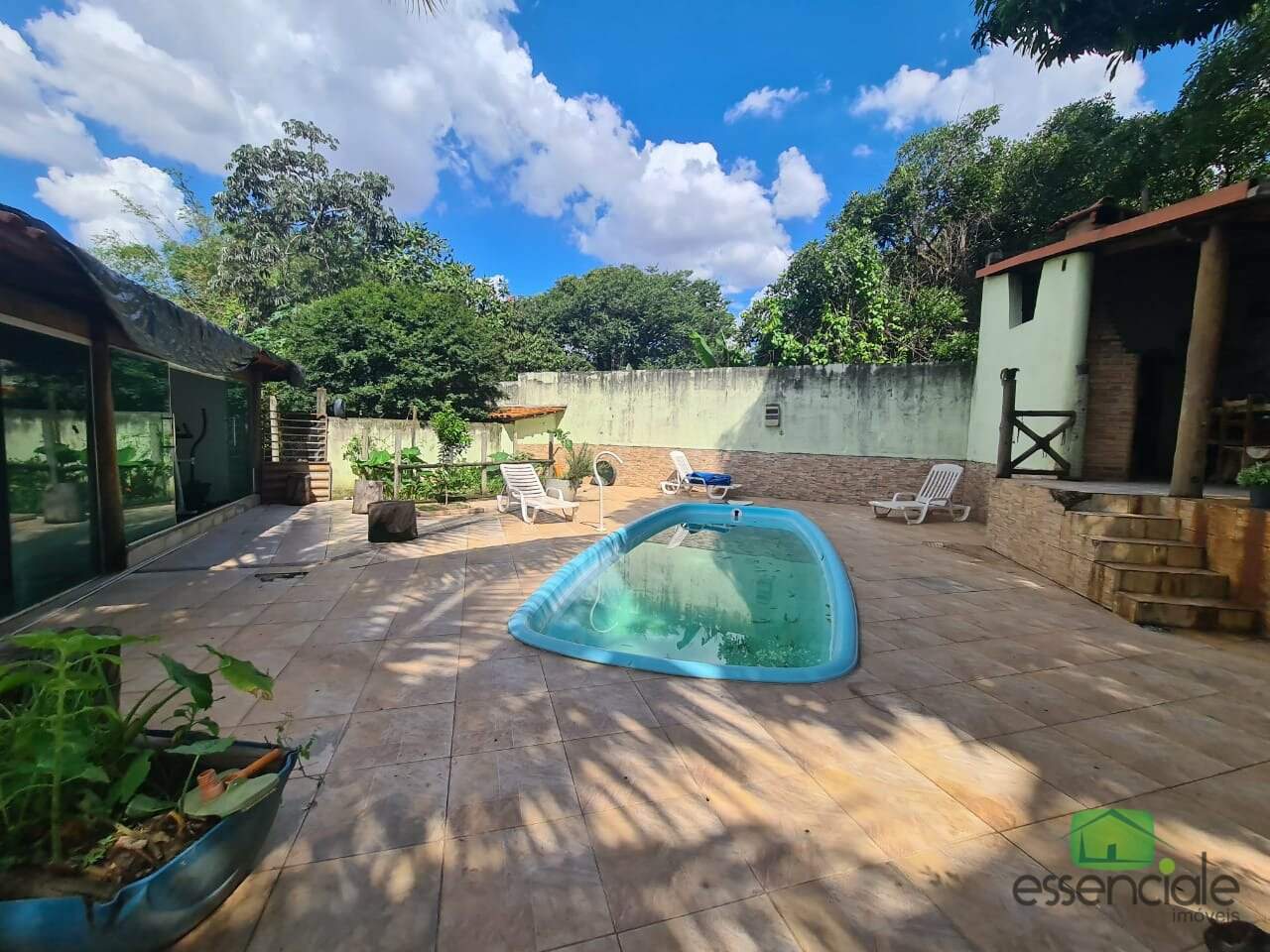 Casa à venda com 4 quartos, 300m² - Foto 18