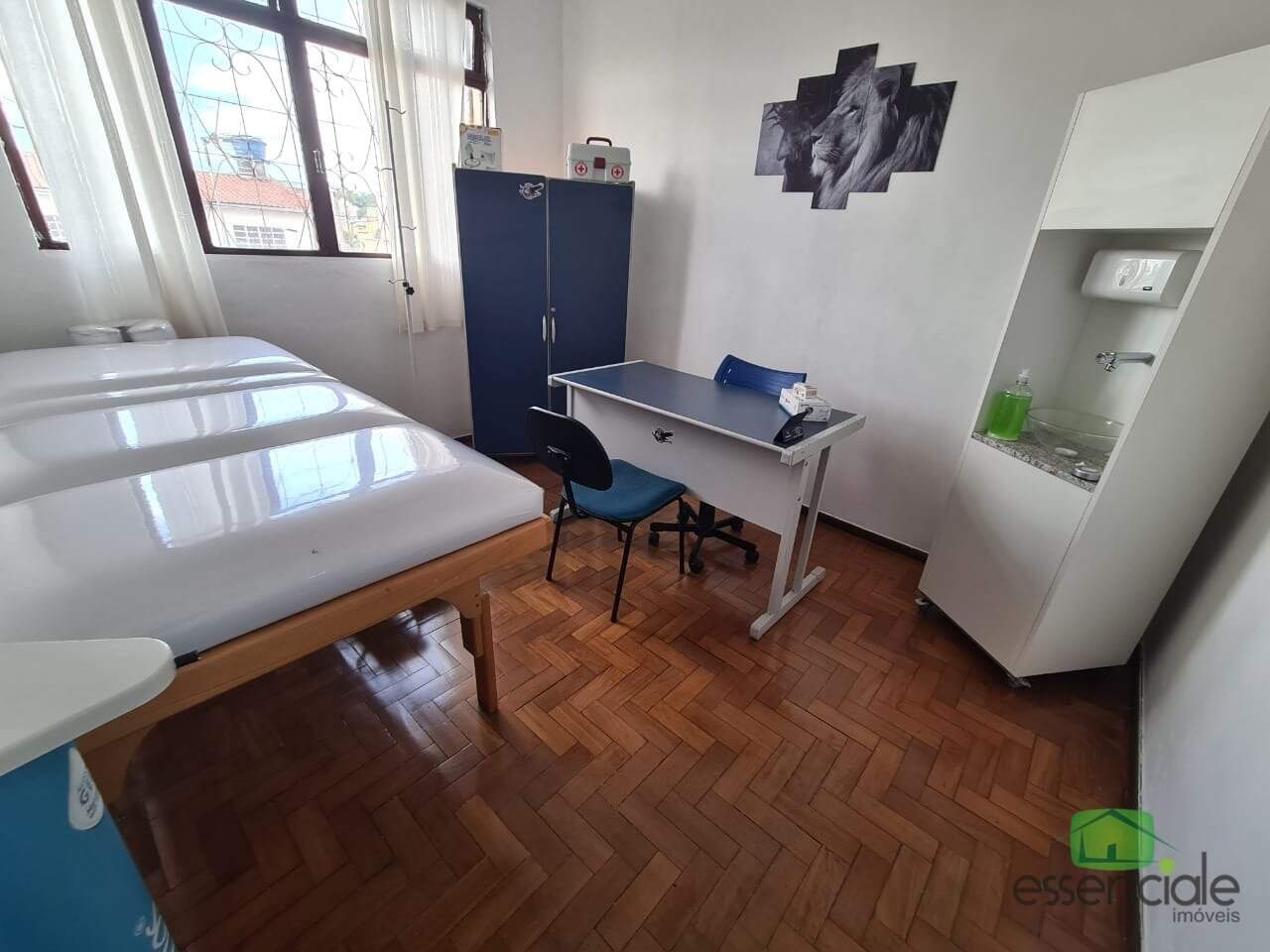 Casa à venda com 3 quartos, 90m² - Foto 13