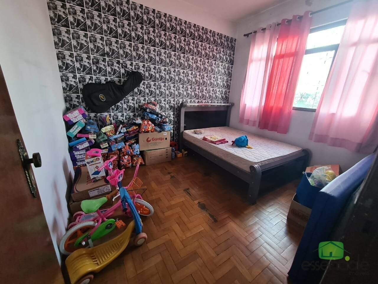 Casa à venda com 3 quartos, 90m² - Foto 7