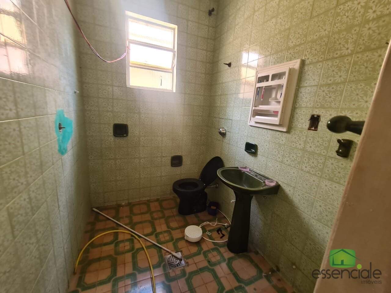 Casa à venda com 3 quartos, 90m² - Foto 17