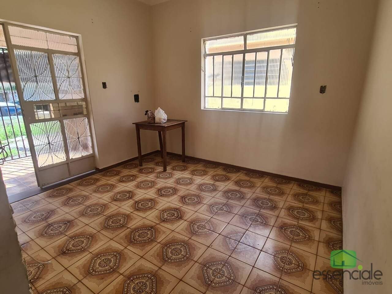 Casa à venda com 3 quartos, 90m² - Foto 8