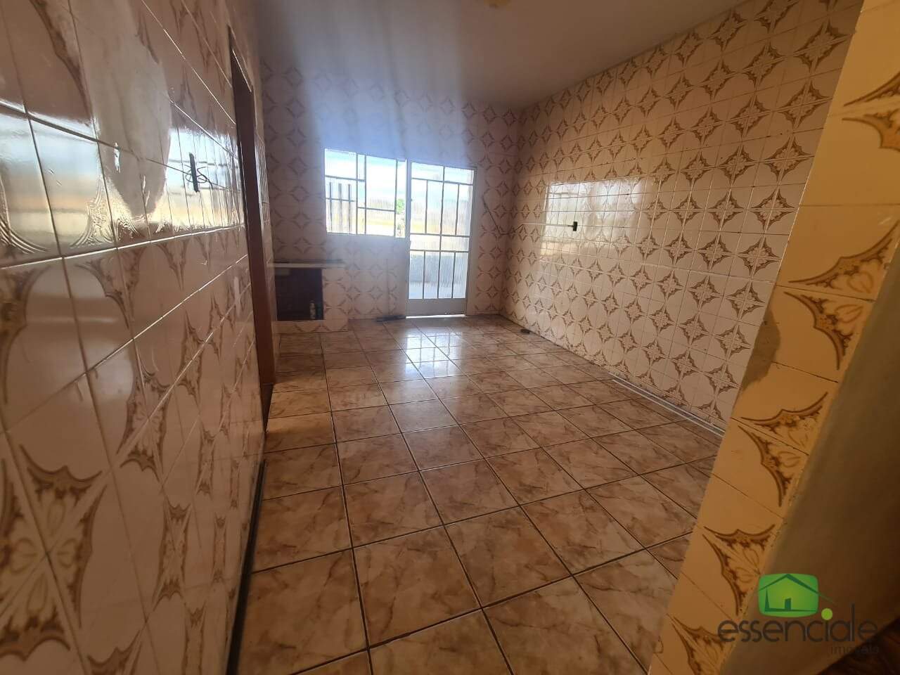 Casa à venda com 3 quartos, 90m² - Foto 18