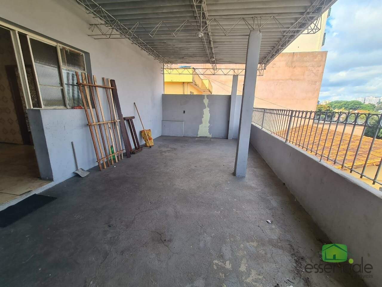 Casa à venda com 3 quartos, 90m² - Foto 22