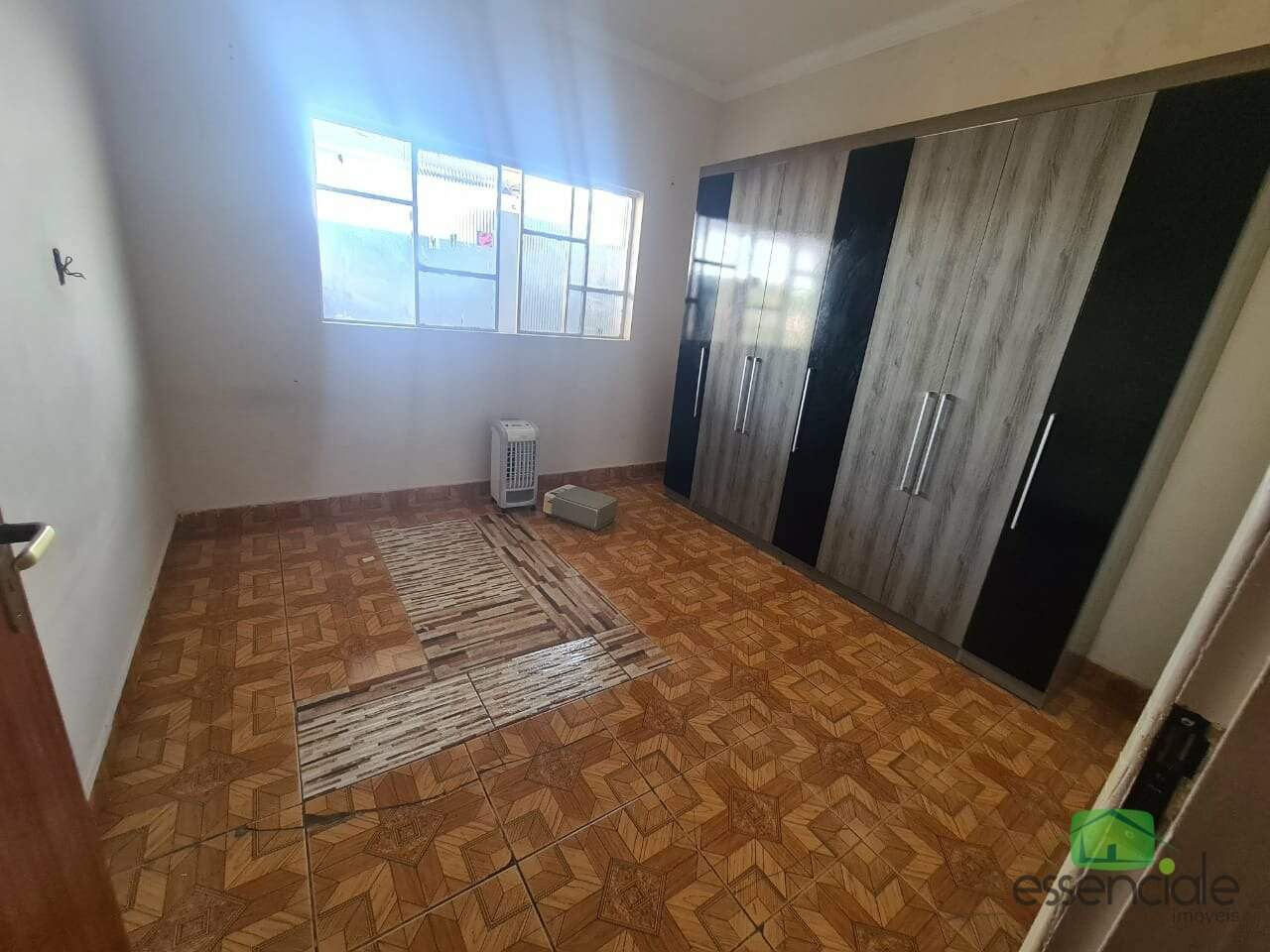 Casa à venda com 3 quartos, 90m² - Foto 15