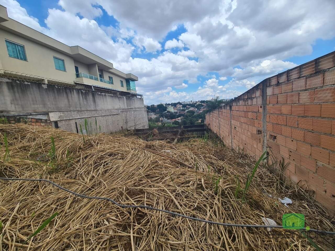 Terreno à venda, 350m² - Foto 2