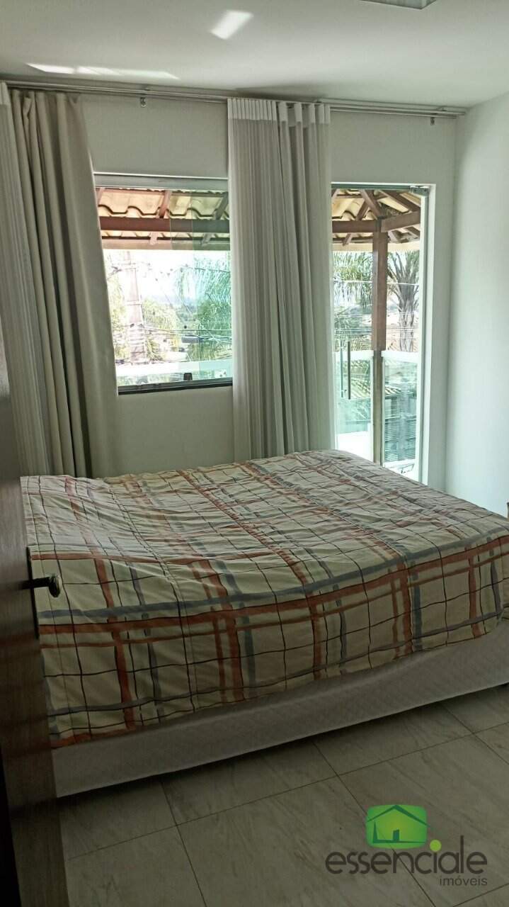 Casa à venda com 3 quartos, 100m² - Foto 5