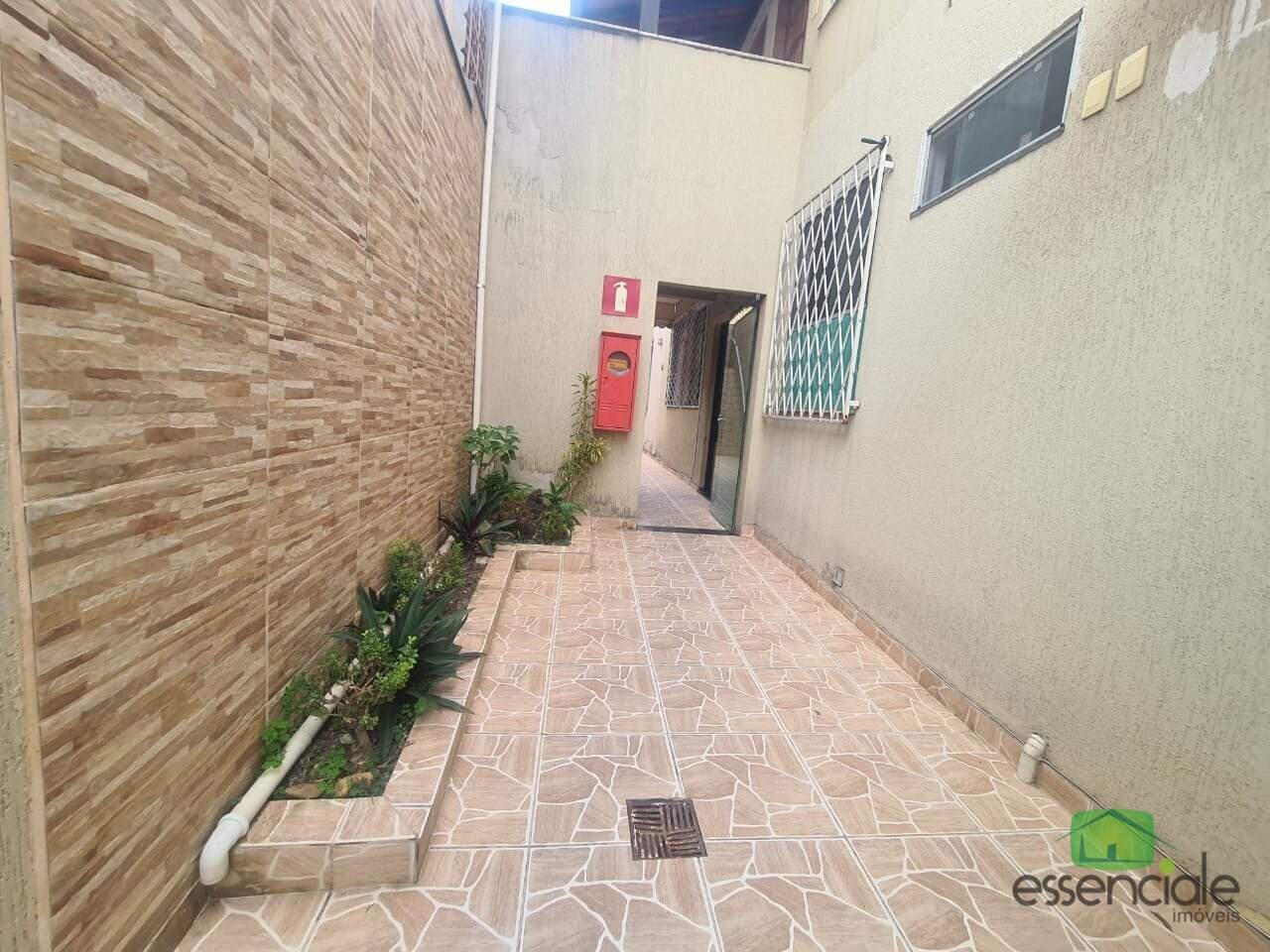 Apartamento à venda com 2 quartos, 45m² - Foto 3