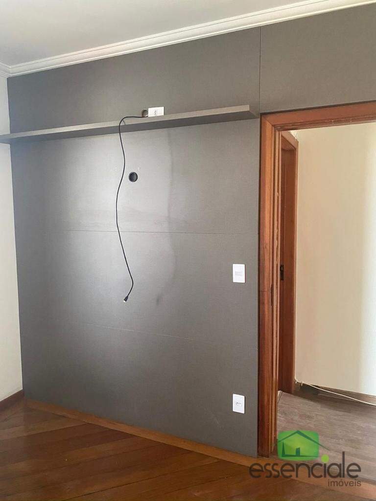 Cobertura à venda com 4 quartos, 240m² - Foto 6