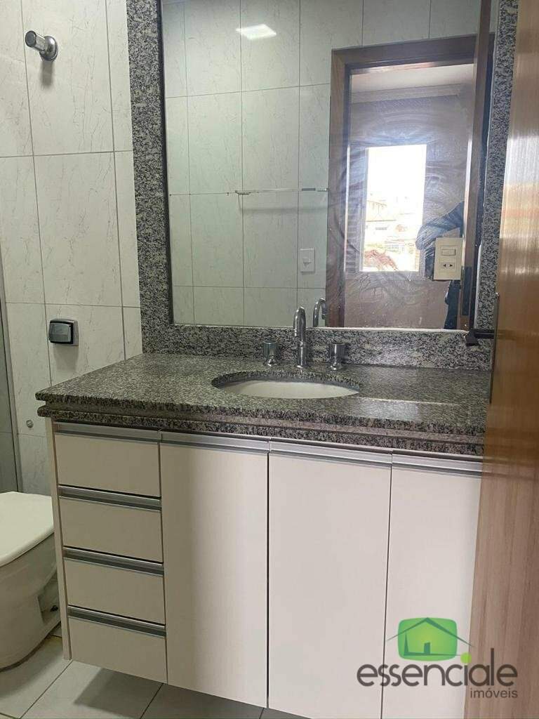 Cobertura à venda com 4 quartos, 240m² - Foto 9