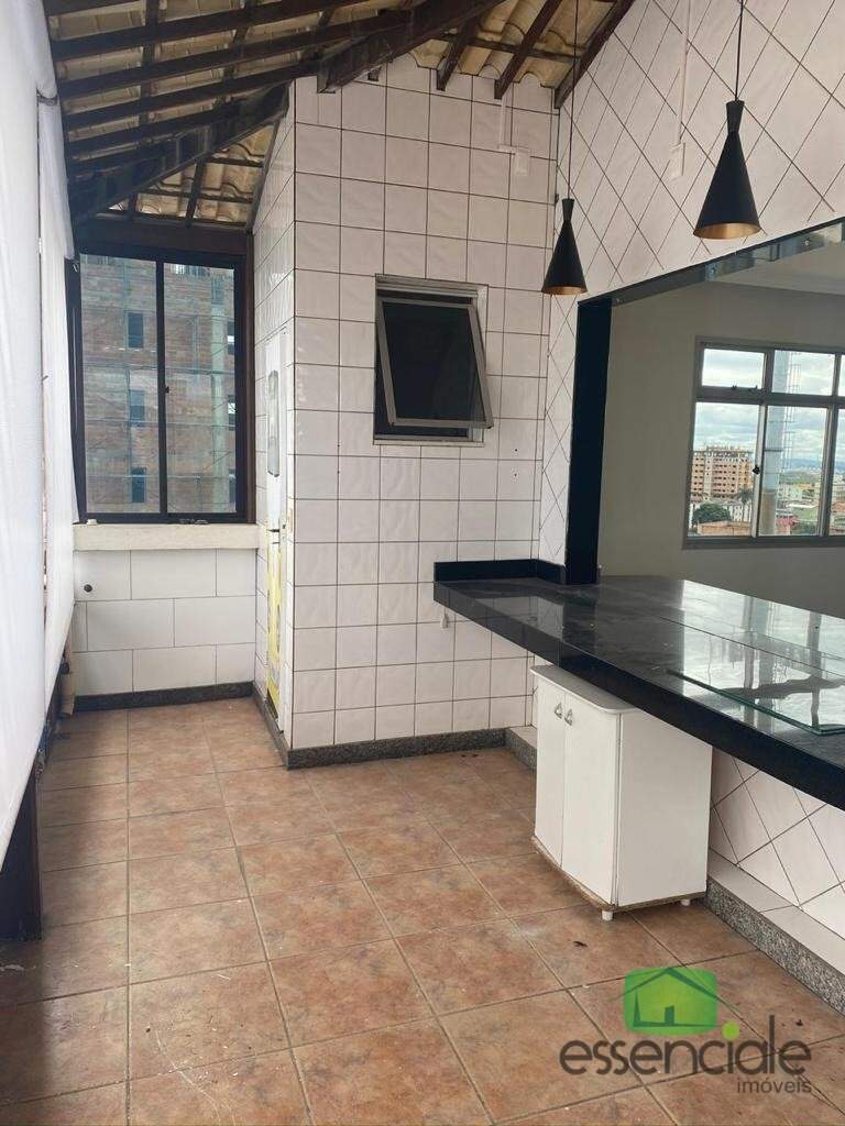 Cobertura à venda com 4 quartos, 240m² - Foto 16