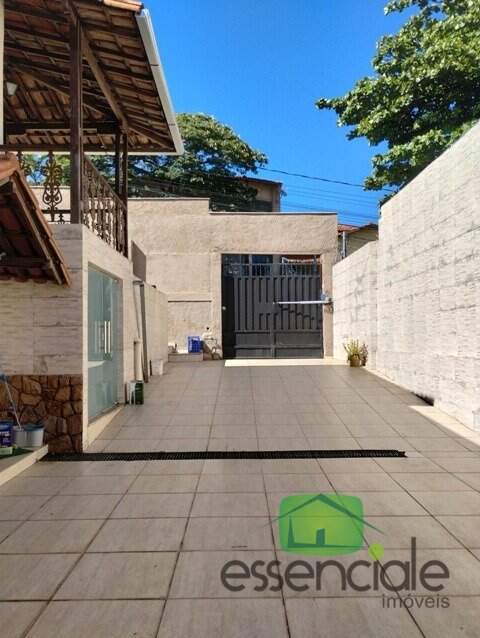 Casa para alugar com 3 quartos, 200m² - Foto 5