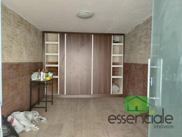 Casa para alugar com 3 quartos, 200m² - Foto 15