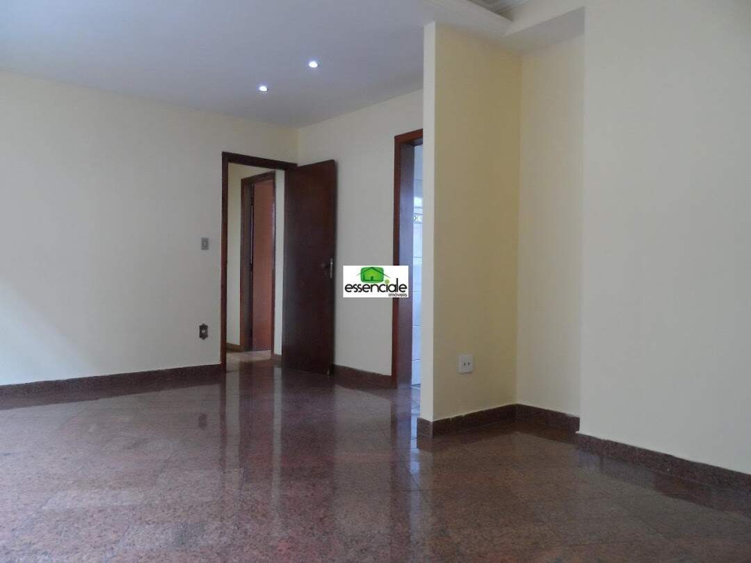 Apartamento para alugar com 3 quartos, 100m² - Foto 2