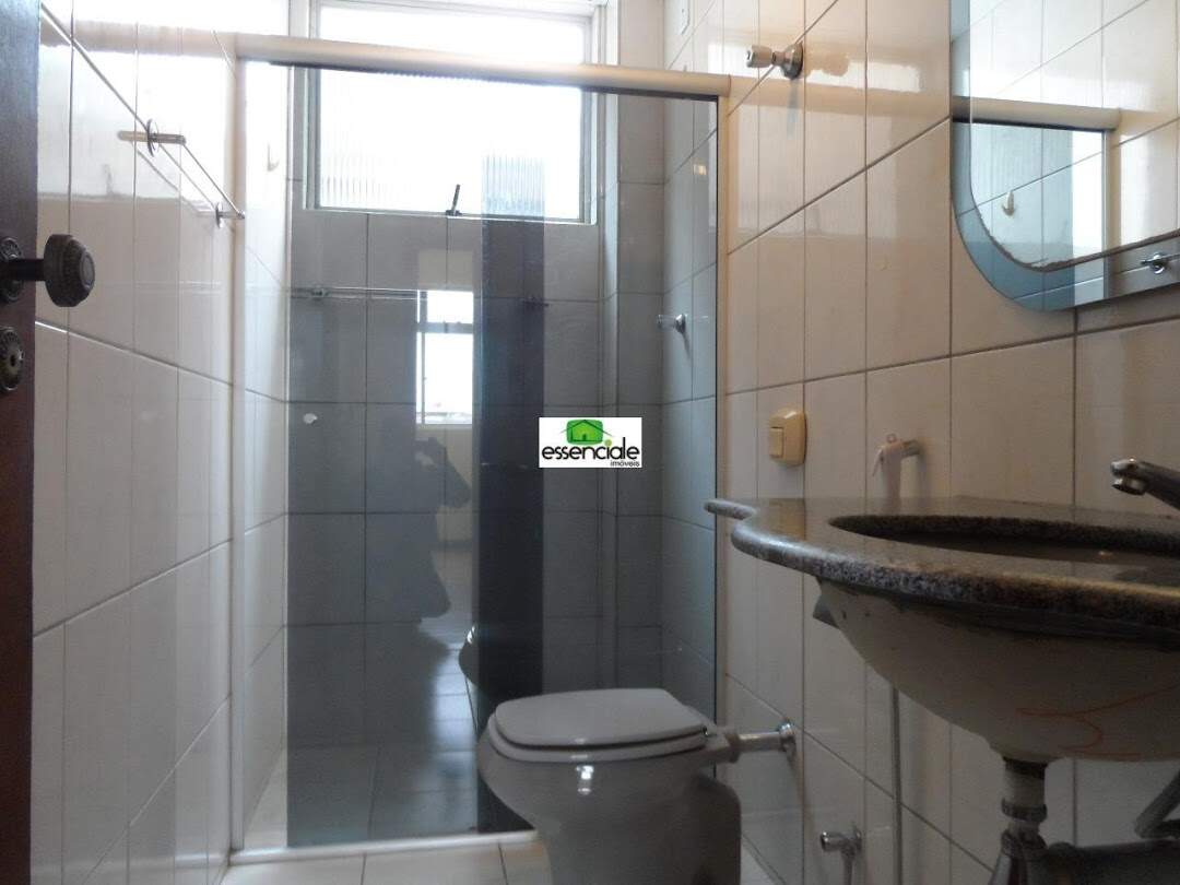 Apartamento para alugar com 3 quartos, 100m² - Foto 3