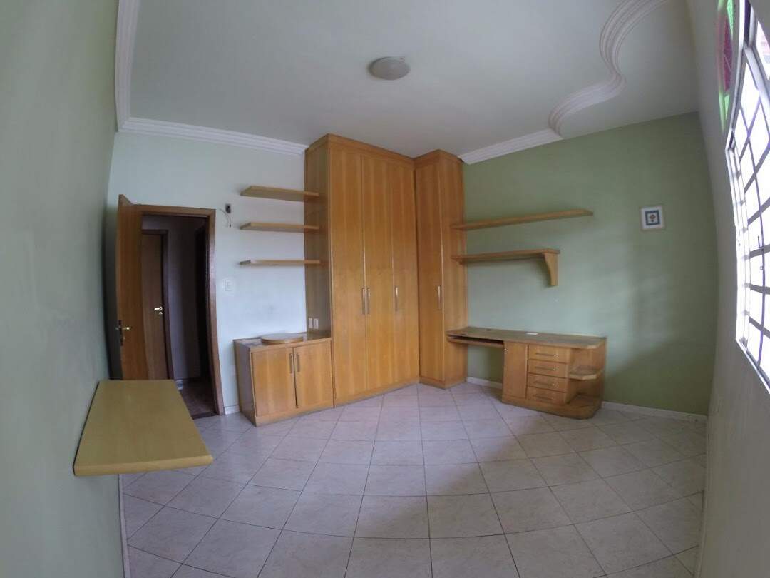 Casa à venda com 3 quartos, 150m² - Foto 13