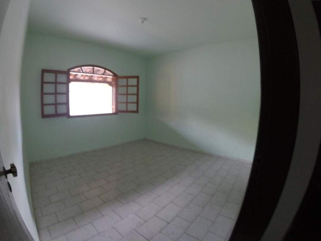 Casa à venda com 2 quartos, 200m² - Foto 6