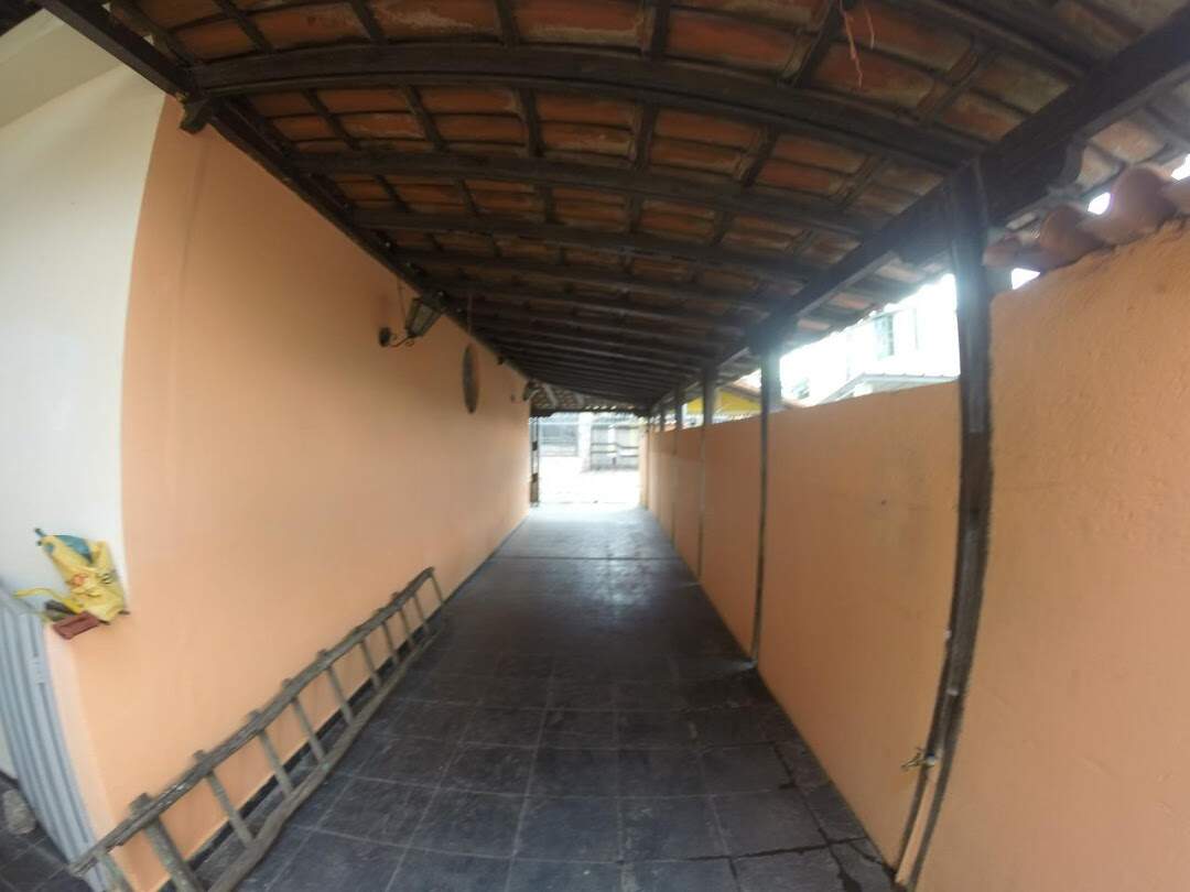 Casa à venda com 2 quartos, 200m² - Foto 14