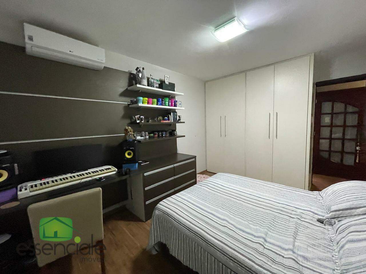 Casa, 4 quartos, 550 m² - Foto 21