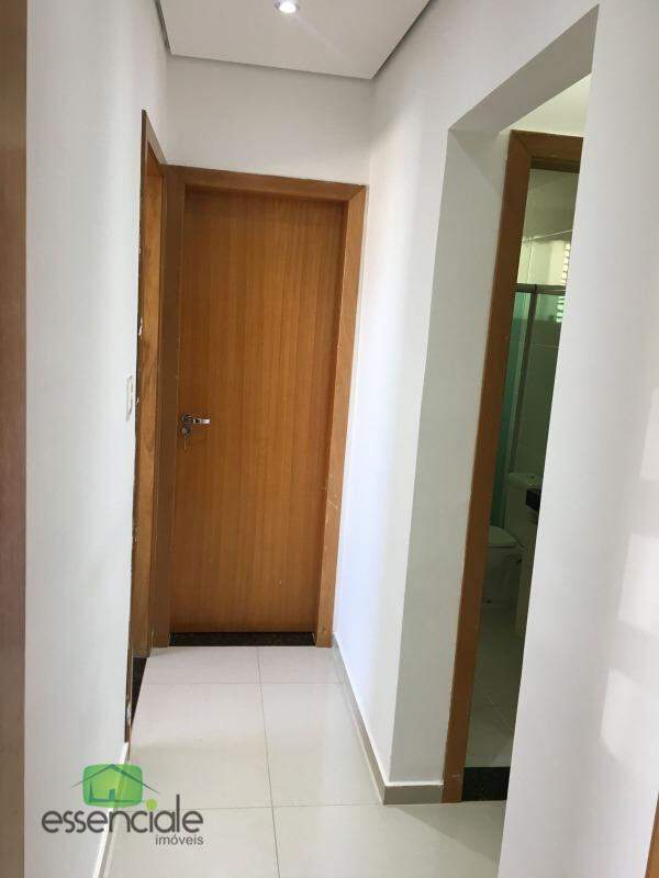 Apartamento à venda com 3 quartos, 93m² - Foto 4