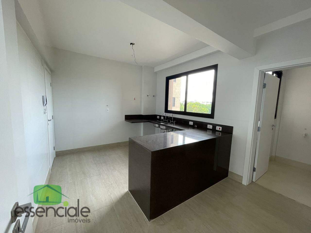 Apartamento à venda com 4 quartos, 180m² - Foto 8