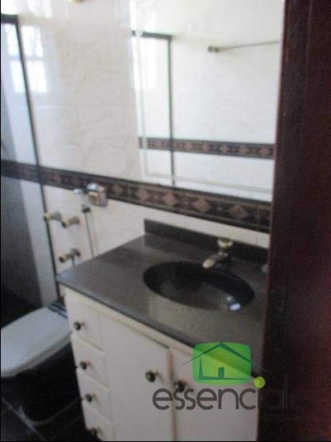 Apartamento para alugar com 3 quartos, 90m² - Foto 11