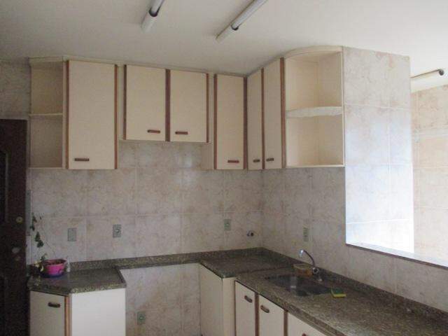 Apartamento para alugar com 3 quartos, 90m² - Foto 16