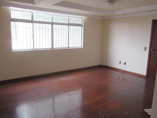 Apartamento para alugar com 3 quartos, 90m² - Foto 2